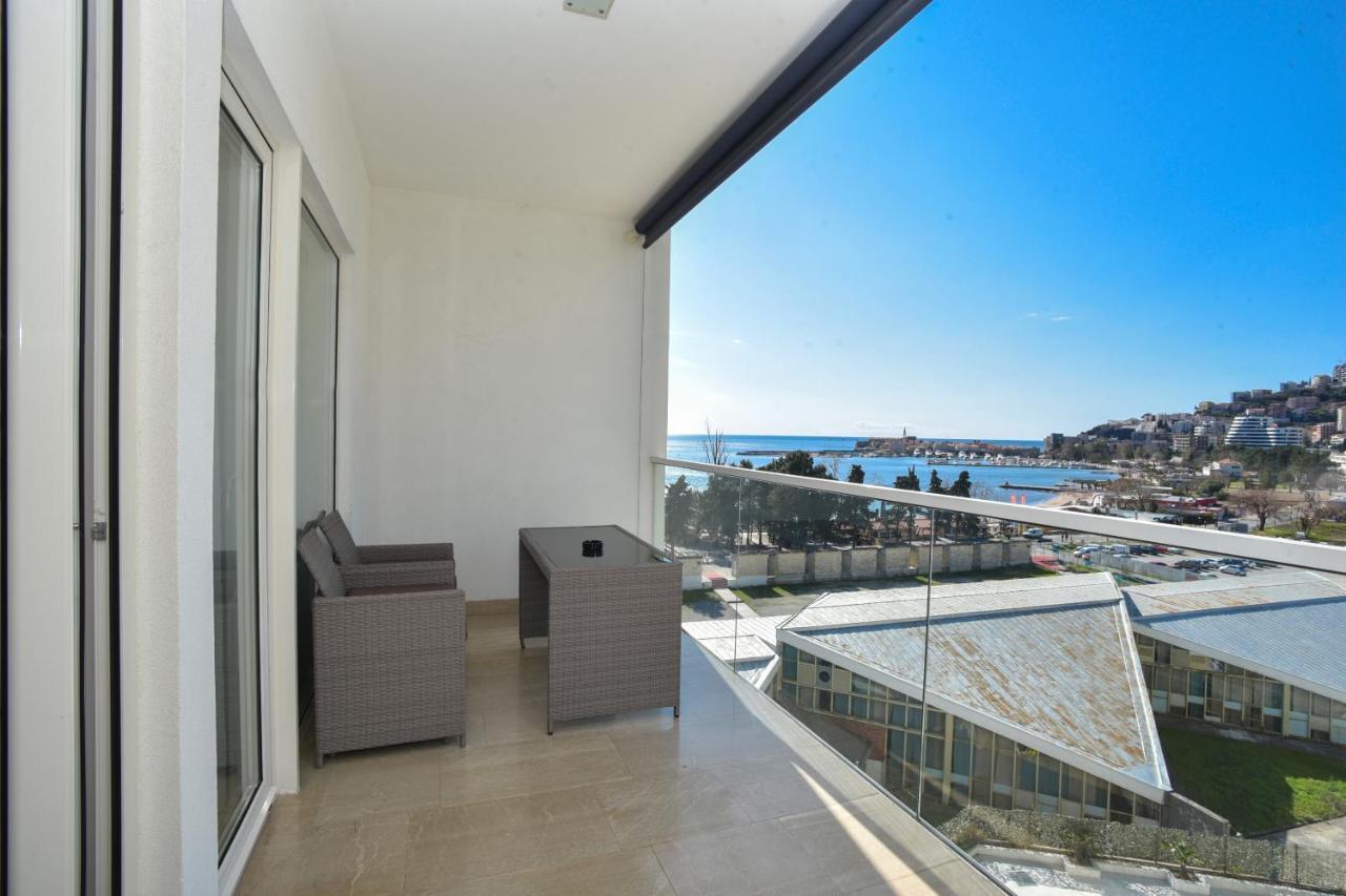 Apartments Menuet Budva Exterior foto