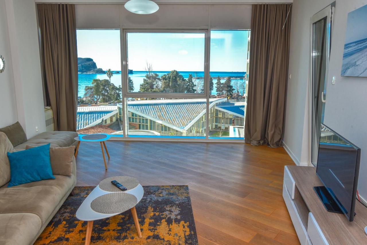 Apartments Menuet Budva Exterior foto